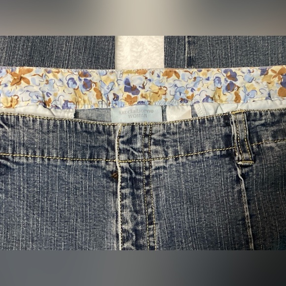 Liz Claiborne Denim - Liz Claiborne Women’s Relaxed Dark Gray Jeans